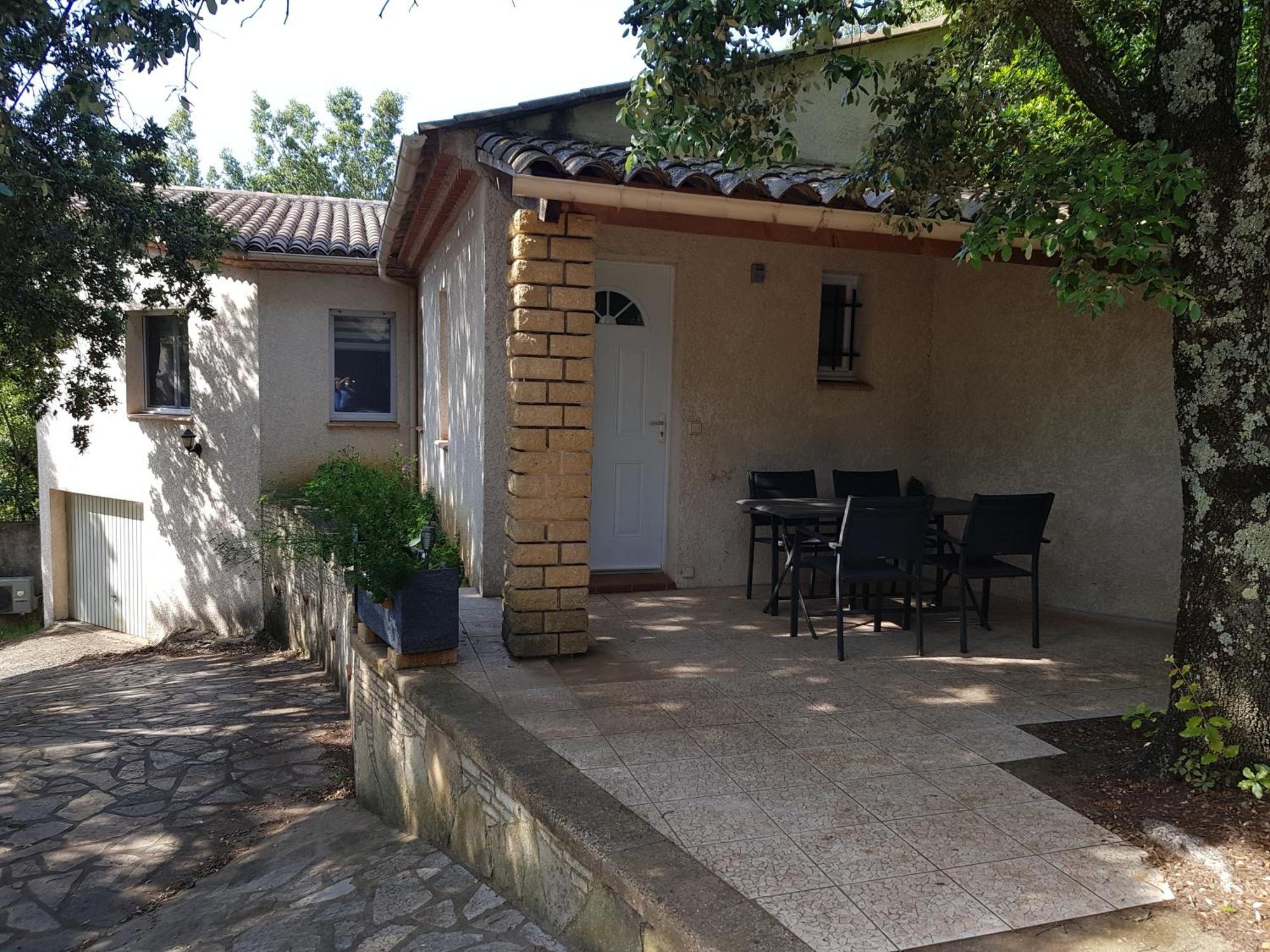 Maison Au Calme Villa Castillon-du-Gard Exterior foto